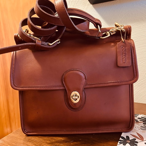 Coach Vintage Brown Willis Purse - Picture 10 of 16